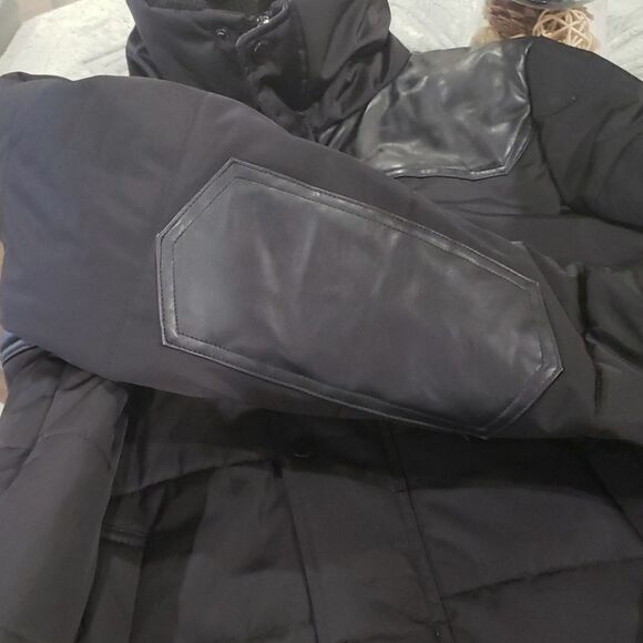 MEMBERS Only MEN'S Long BLACK WINTER Puffer Parka MEDIUM LIKE NEW - Picture 3 of 9